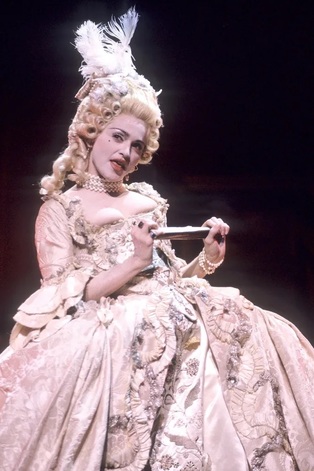 Королева провокации: феномен Мадонны — поп-дивы, феминистки и иконы стиля (фото 28)