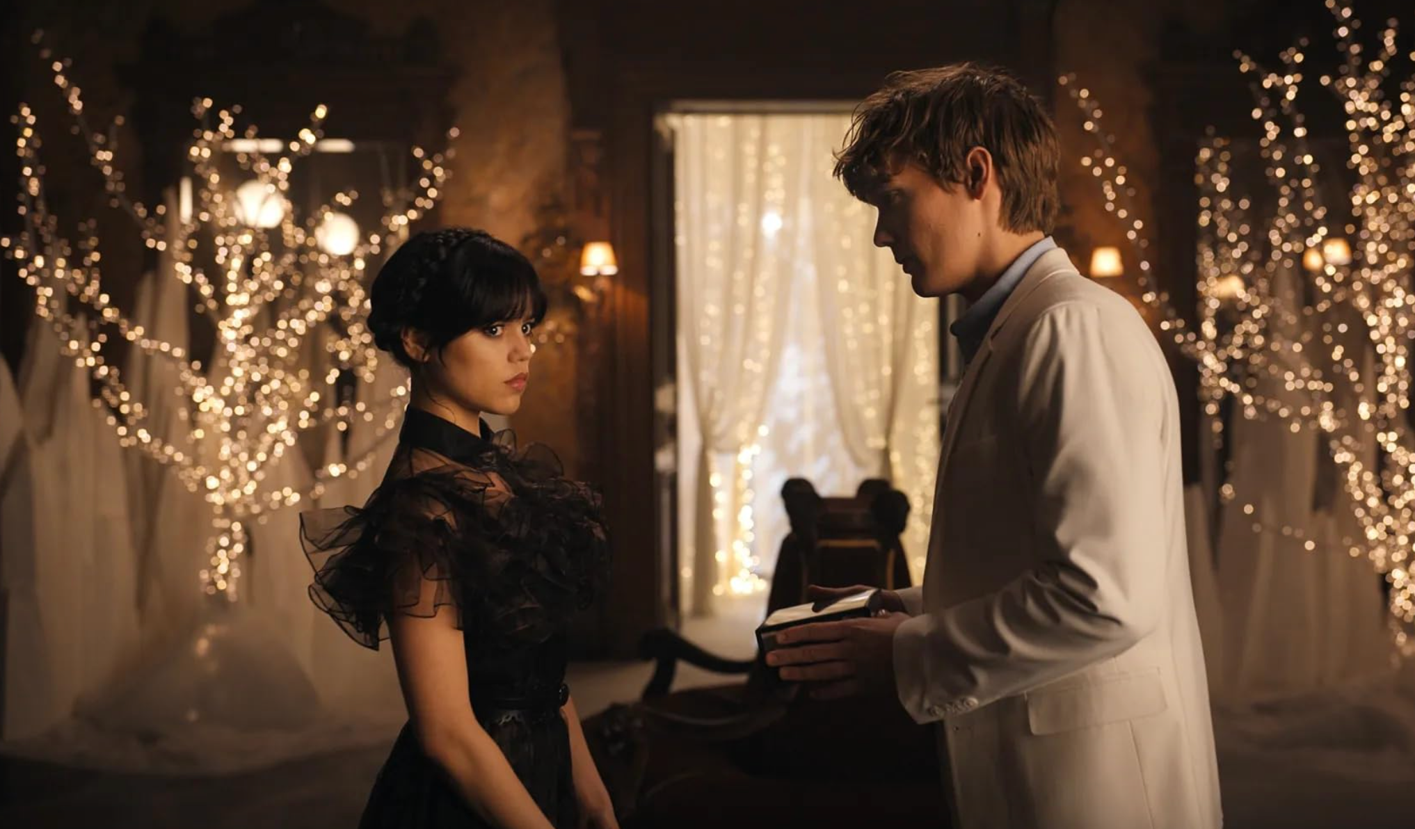 Между мрачным триллером и веселым слэшером: каким получился второй сезон «Уэнздей» (фото 4)