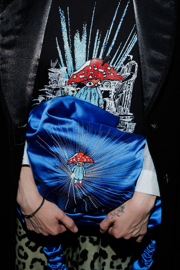 Лесовички, мухоморы и гравюры Тома де Томона: какой получилась коллекция OLA OLA осень-зима 2025 (фото 29)