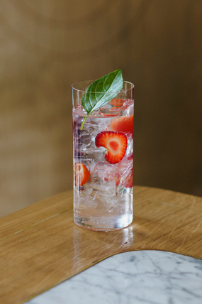 Мода на трезвость: как тренд на отказ от алкоголя повлиял на барную индустрию в России (18+) (фото 60)