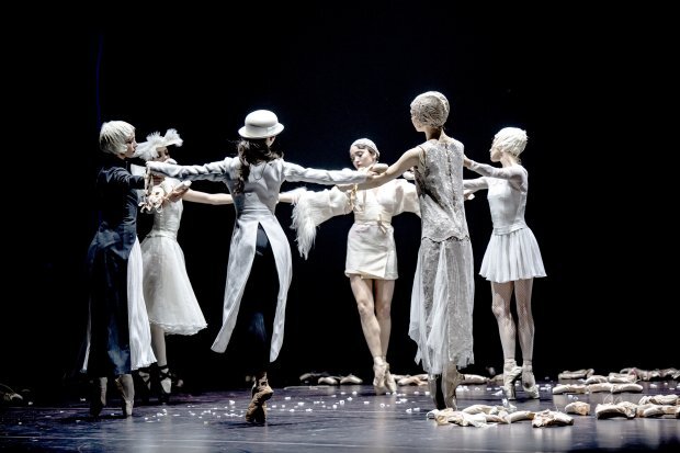 «Красная Жизель» и опера с ИИ-декорациями: что смотреть в театрах оперы и балета этой осенью (фото 11)