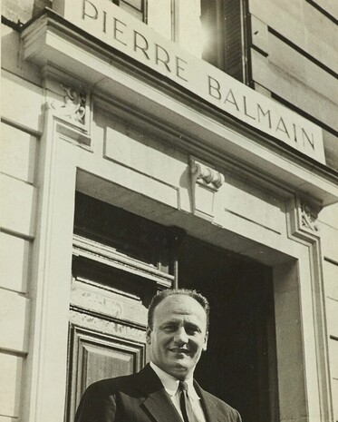 Balmain — 80! История модного дома в лицах: от Пьера Бальмена до Оливье Рустена (фото 8)