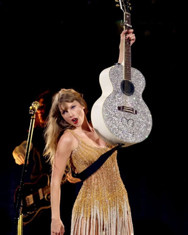 Змеи, браслеты дружбы и бесконечные пасхалки: азбука Тейлор Свифт (фото 49)