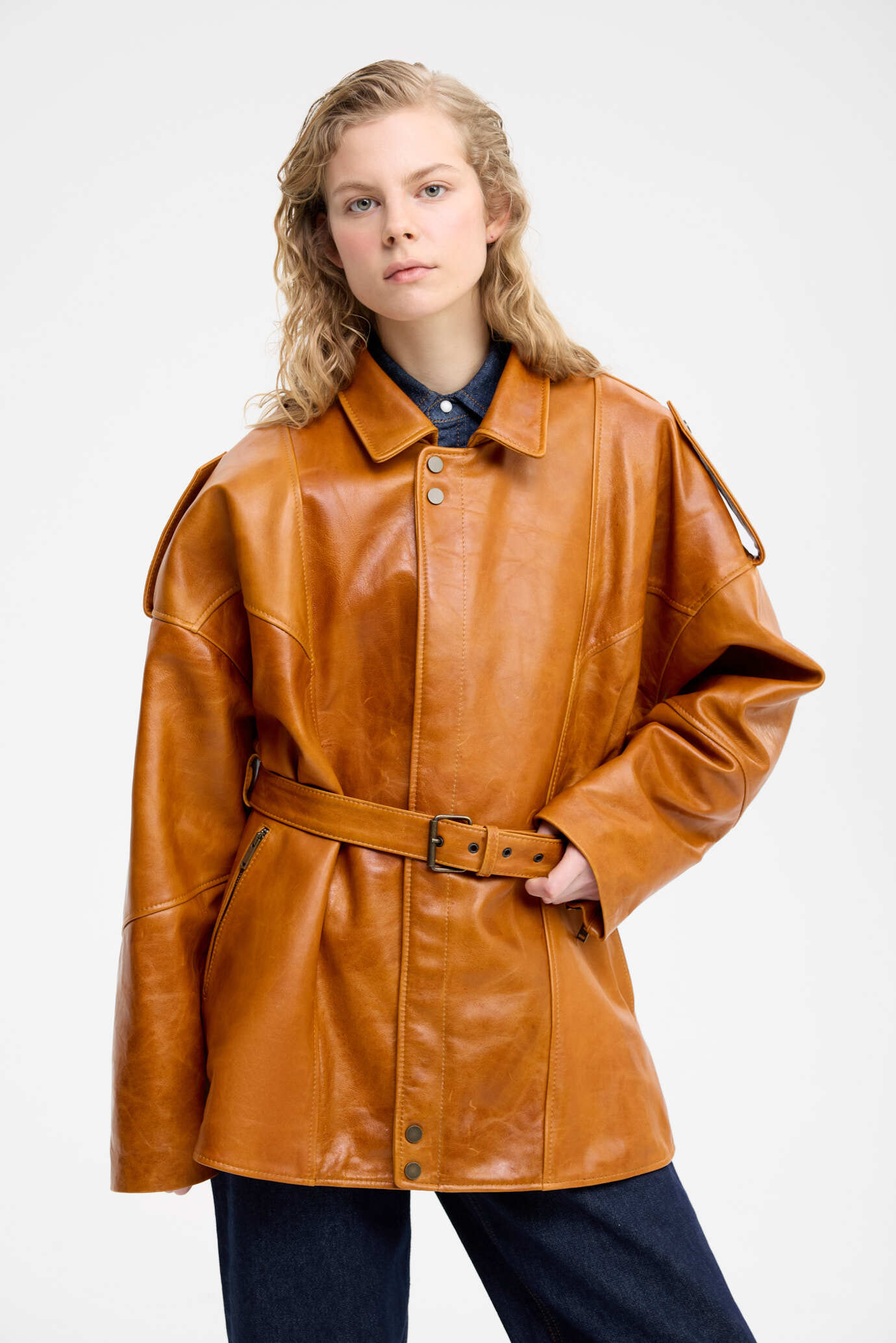 Оранжевый — хит сезона: 20 вещей в самом трендовом цвете Недель моды Милана и Парижа (фото 25)