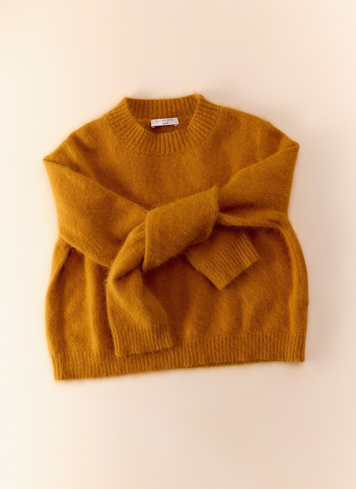 Оранжевый — хит сезона: 20 вещей в самом трендовом цвете Недель моды Милана и Парижа (фото 34)