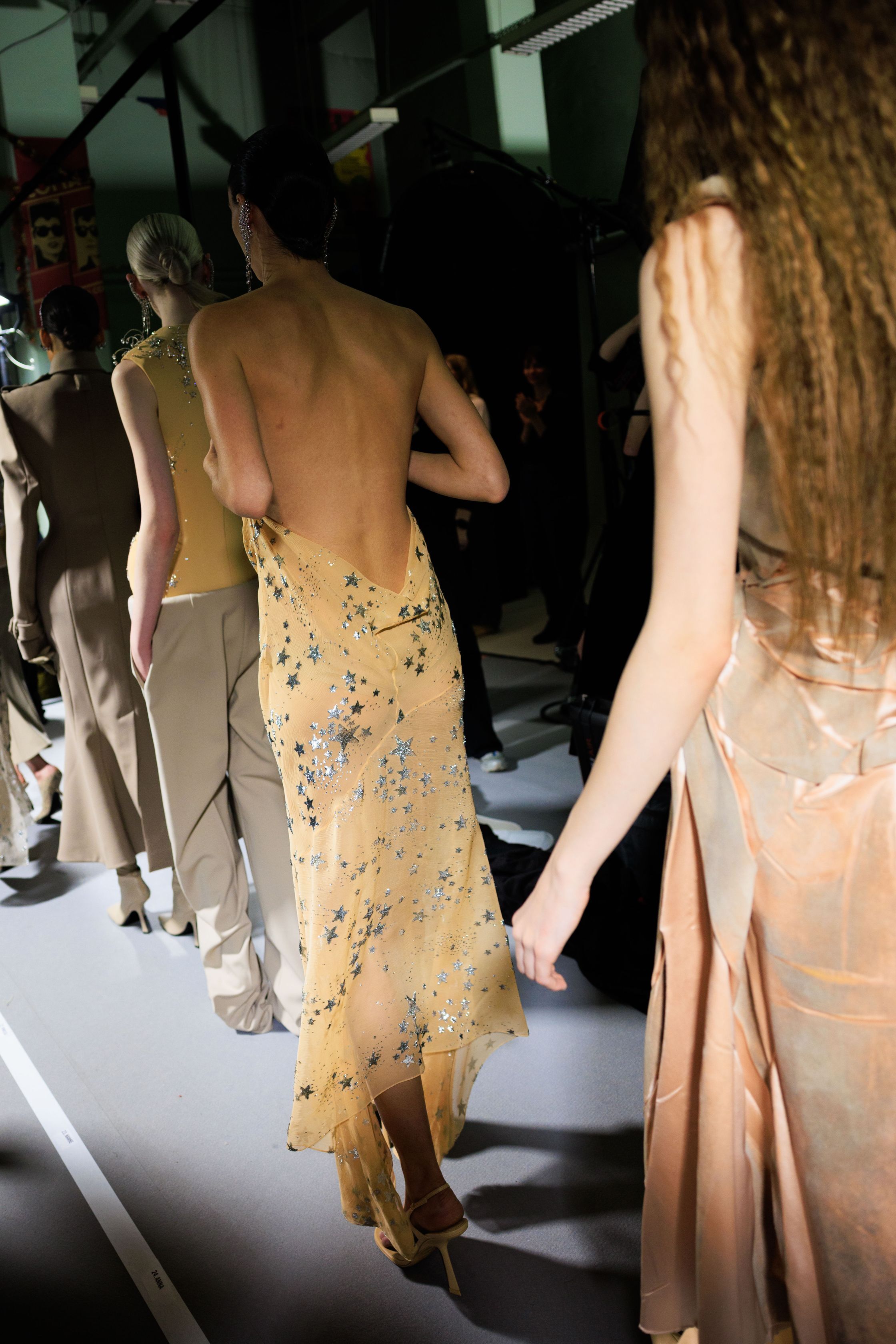 Джонатан Андерсон в Dior и Матье Блази в Chanel. Ольга Шевченко — о дебютах сезона весна-лето 2026 (фото 7)