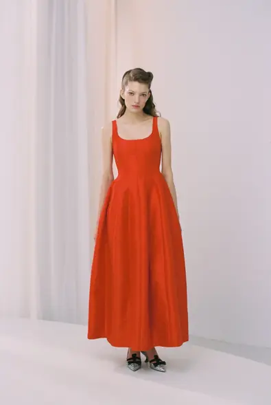 Ход королевы. Стиль Марии-Антуанетты на подиуме и в жизни (фото 40)