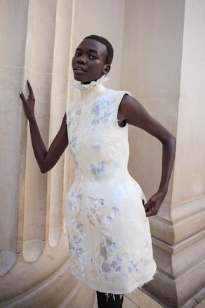 Ход королевы. Стиль Марии-Антуанетты на подиуме и в жизни (фото 11)