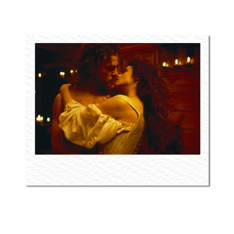 От классических фильмов Джеймса Уэйла до Гильермо Дель Торо: как менялся образ Франкенштейна на экране (фото 79)