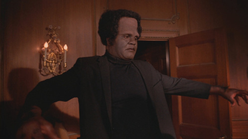 От классических фильмов Джеймса Уэйла до Гильермо Дель Торо: как менялся образ Франкенштейна на экране (фото 68)