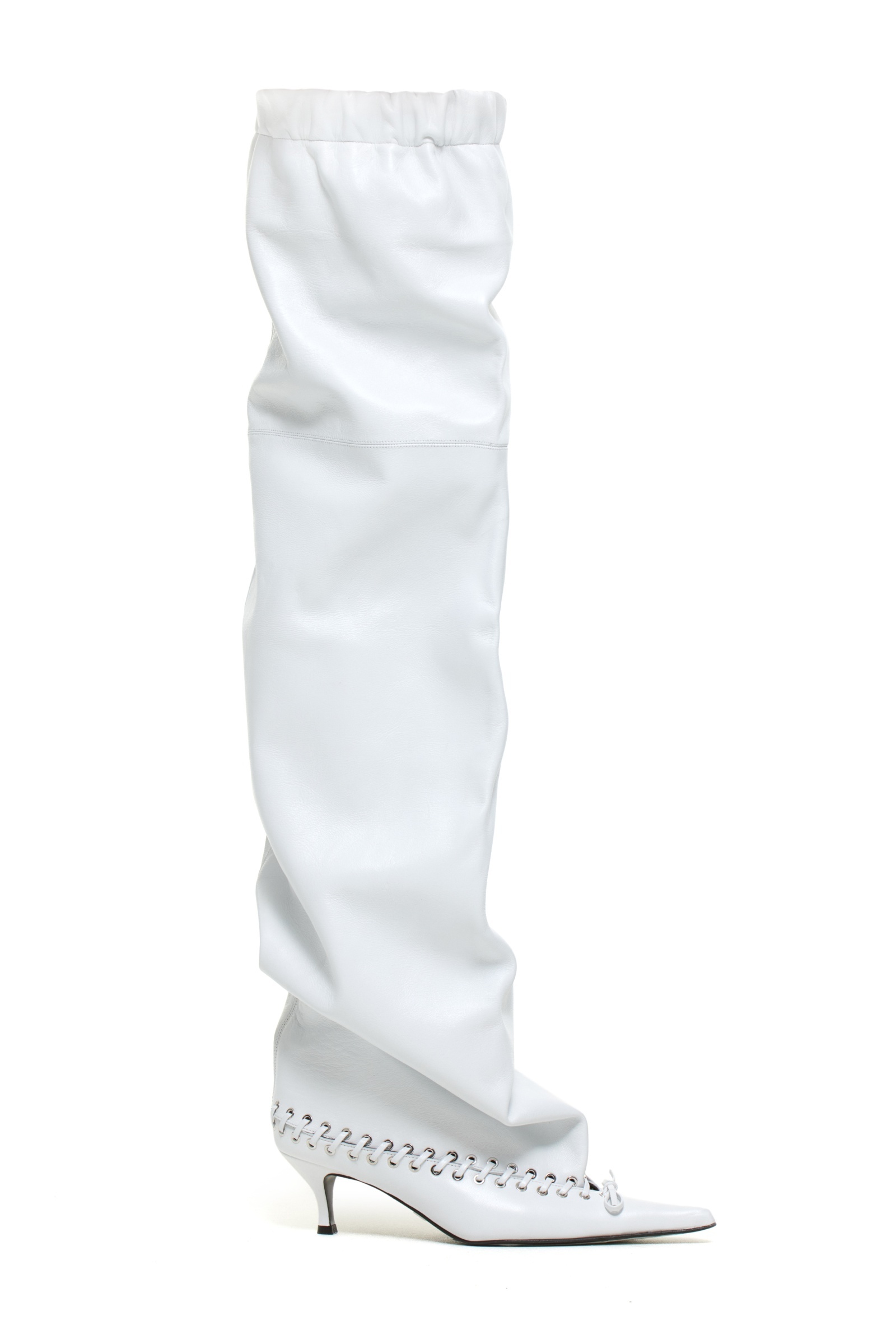 Осеннее обострение: 20 моделей обуви с острым носом (фото 18)