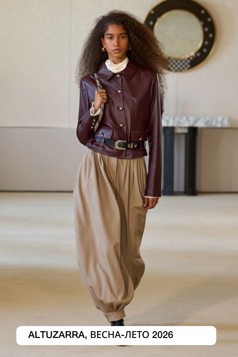 Нур Хан, Мария Чуйкова и еще 10 дебютанток прошедших Недель моды, за которыми стоит следить (фото 34)