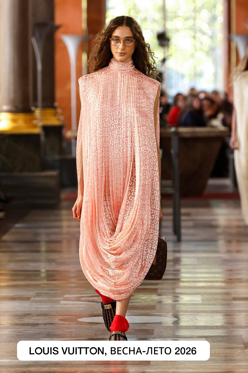 Нур Хан, Мария Чуйкова и еще 10 дебютанток прошедших Недель моды, за которыми стоит следить (фото 46)