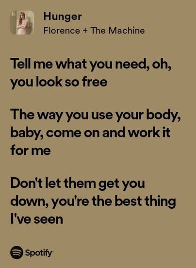 «Dog days are over», «King» и не только: за какие треки мы любим Florence + The Machine (фото 21)