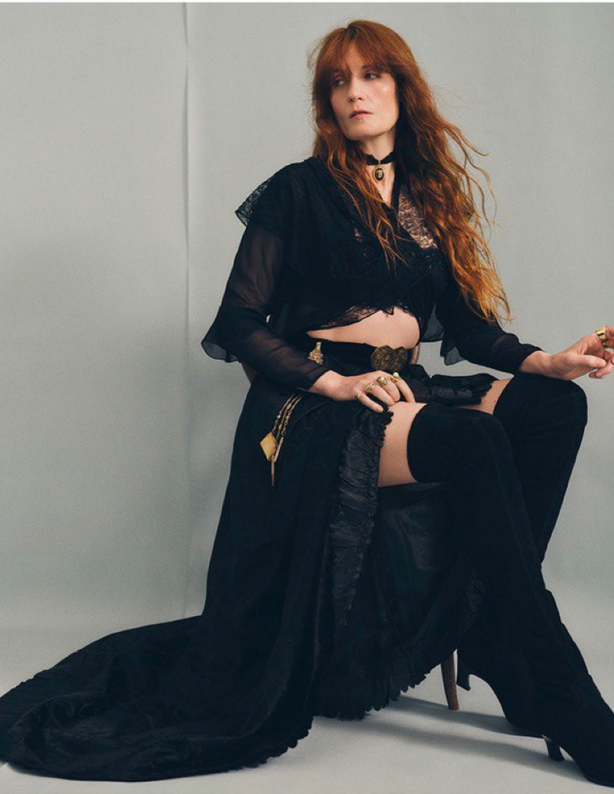 «Dog days are over», «King» и не только: за какие треки мы любим Florence + The Machine (фото 5)