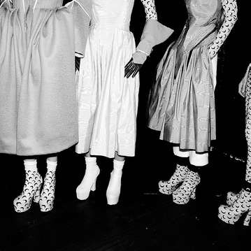 От Мартина Маржелы до Гленна Мартенса: в чем феномен бельгийских дизайнеров (фото 75)