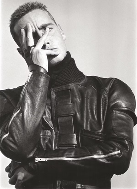 От Мартина Маржелы до Гленна Мартенса: в чем феномен бельгийских дизайнеров (фото 44)