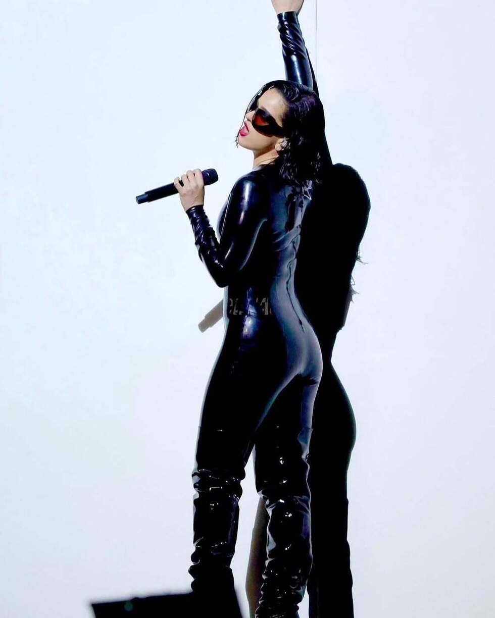 «Motomami»: феномен успеха Розалии — певицы и поп-иконы нового поколения (фото 19)