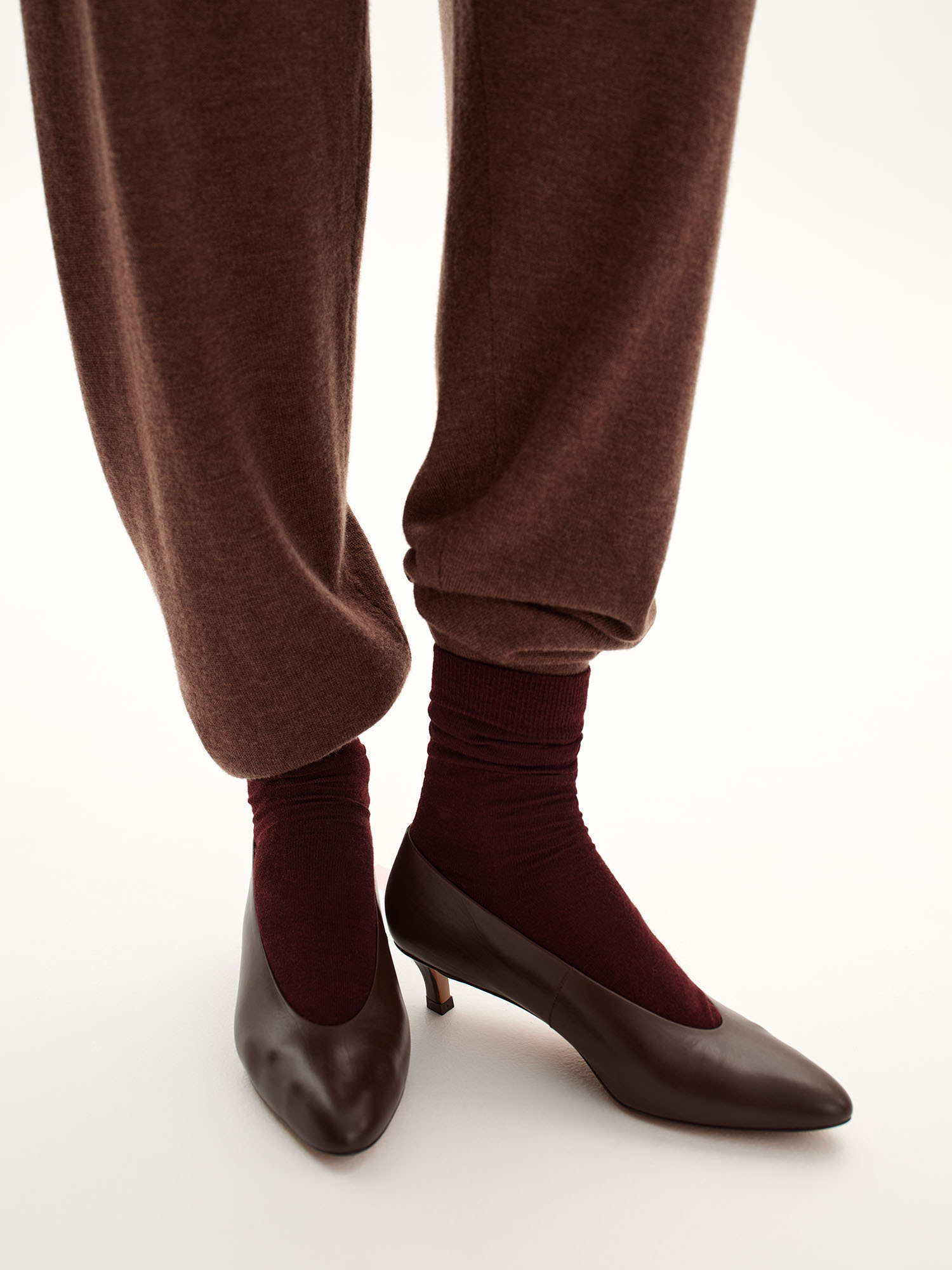 Пеппи Длинныйчулок: 25 модных носков, гольфов и колготок на осень и зиму (фото 37)