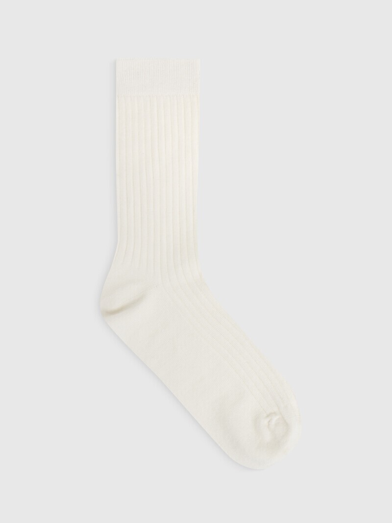 Пеппи Длинныйчулок: 25 модных носков, гольфов и колготок на осень и зиму (фото 32)