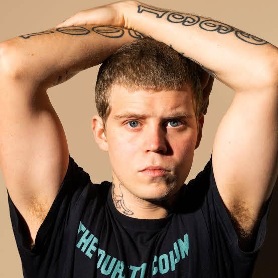 Шведская тоска, «плохой» рэп и чай Arizona: из чего состоит музыкальная вселенная Yung Lean (фото 3)