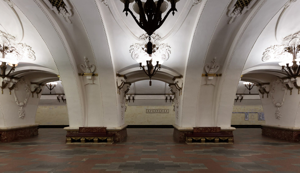 От «Сокольников» до «Новаторской»: как изменился облик московского метро за 90 лет (фото 44)