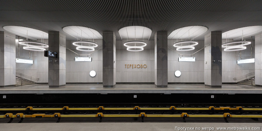 От «Сокольников» до «Новаторской»: как изменился облик московского метро за 90 лет (фото 119)