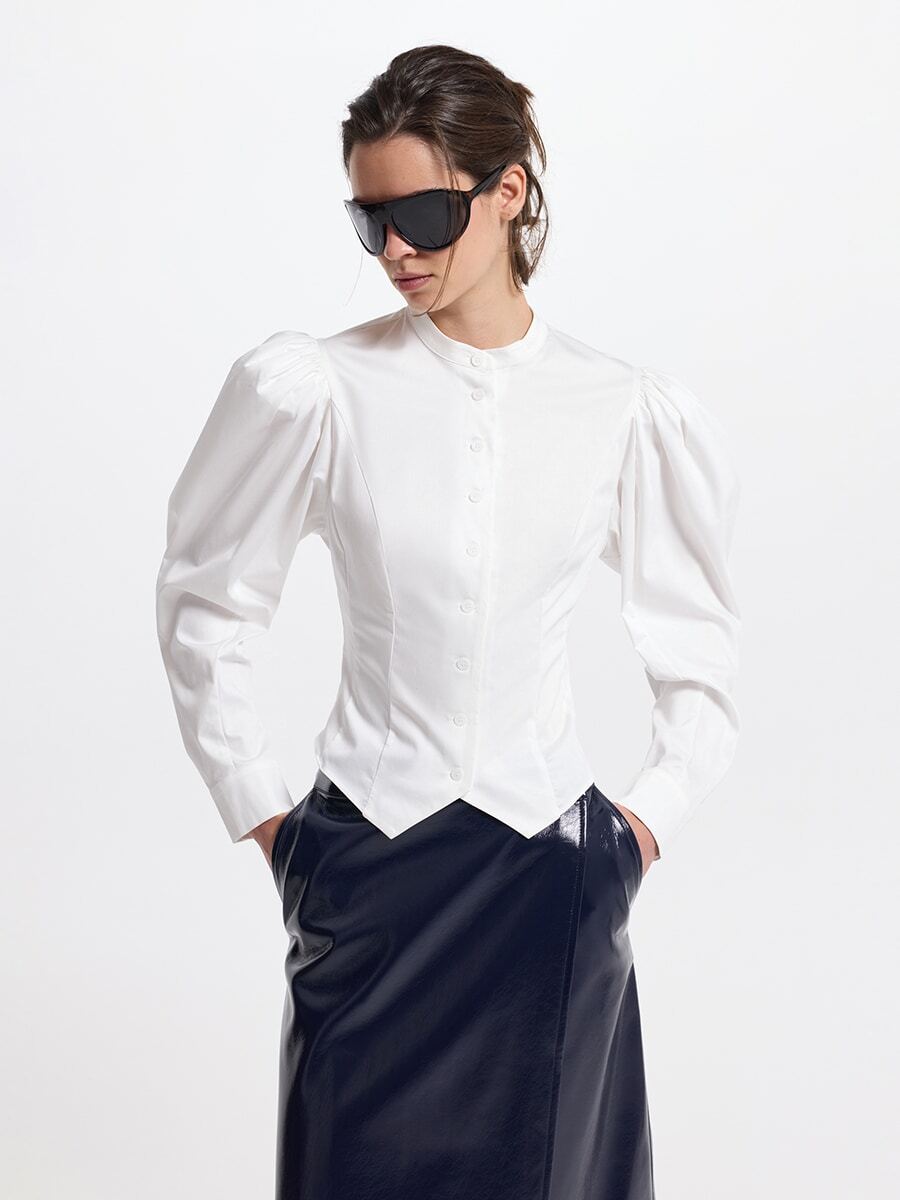 С чистого листа. Белая рубашка (и блуза) как главный элемент образа. Выбор BURO. (фото 18)