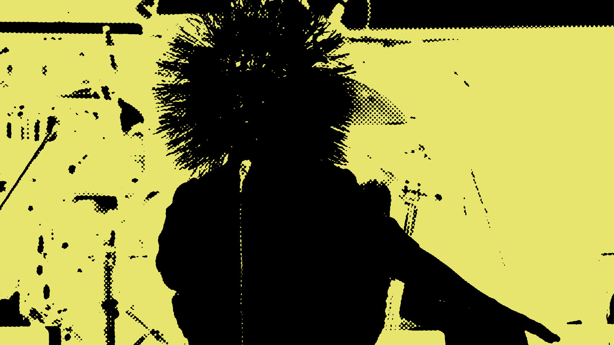 Клипы как современное искусство и альбомы как целая вселенная: за что мы любим Бьорк (фото 34)