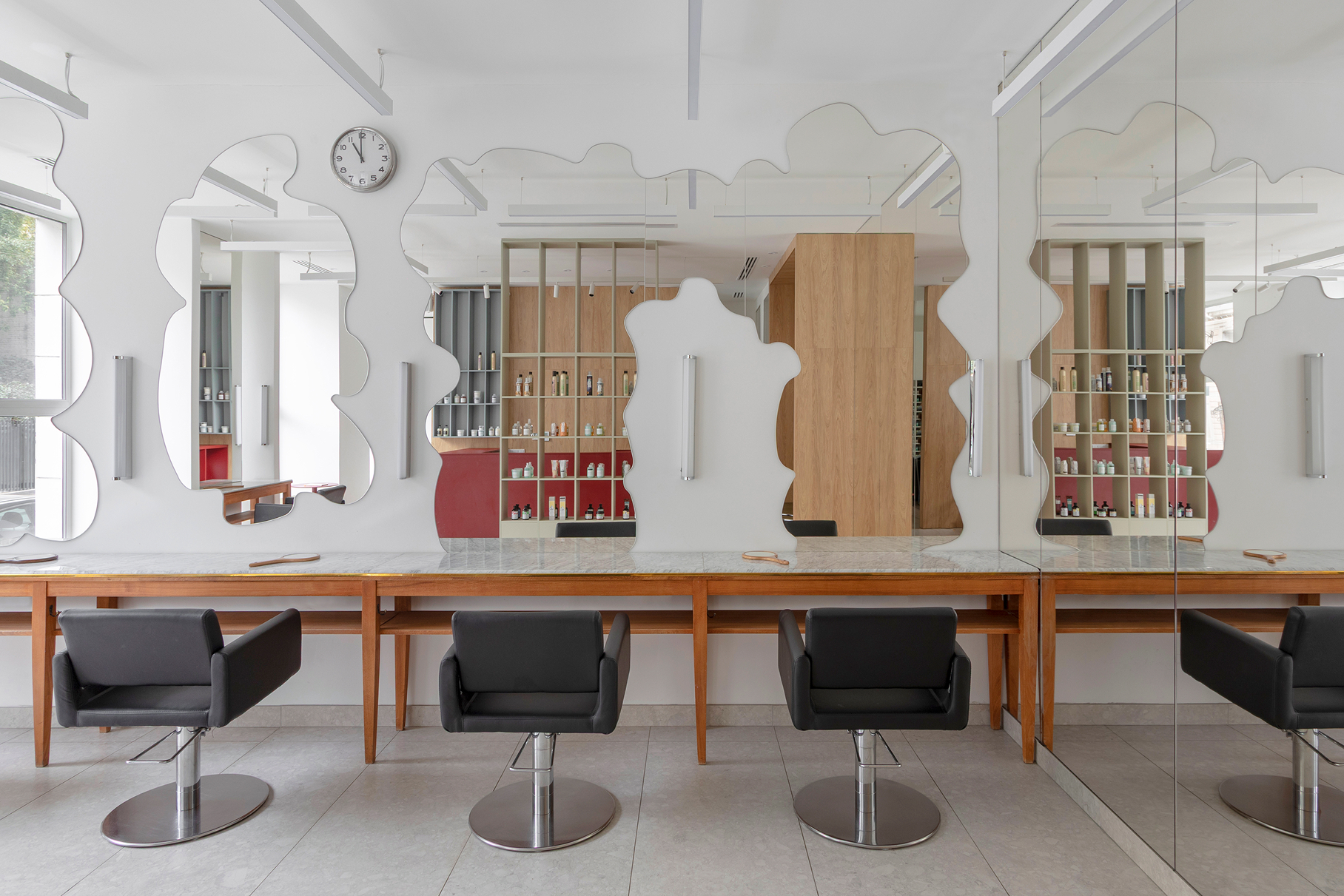 Маршрутный лист: обновленная парикмахерская Birdie на Маяковской (фото 7)