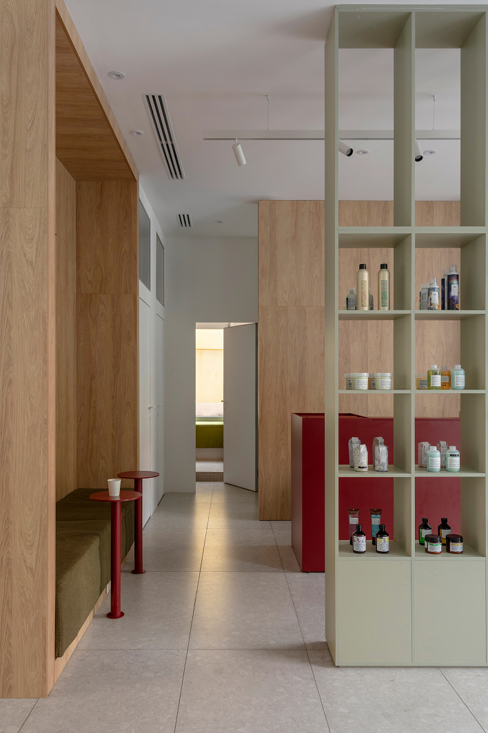 Маршрутный лист: обновленная парикмахерская Birdie на Маяковской (фото 24)