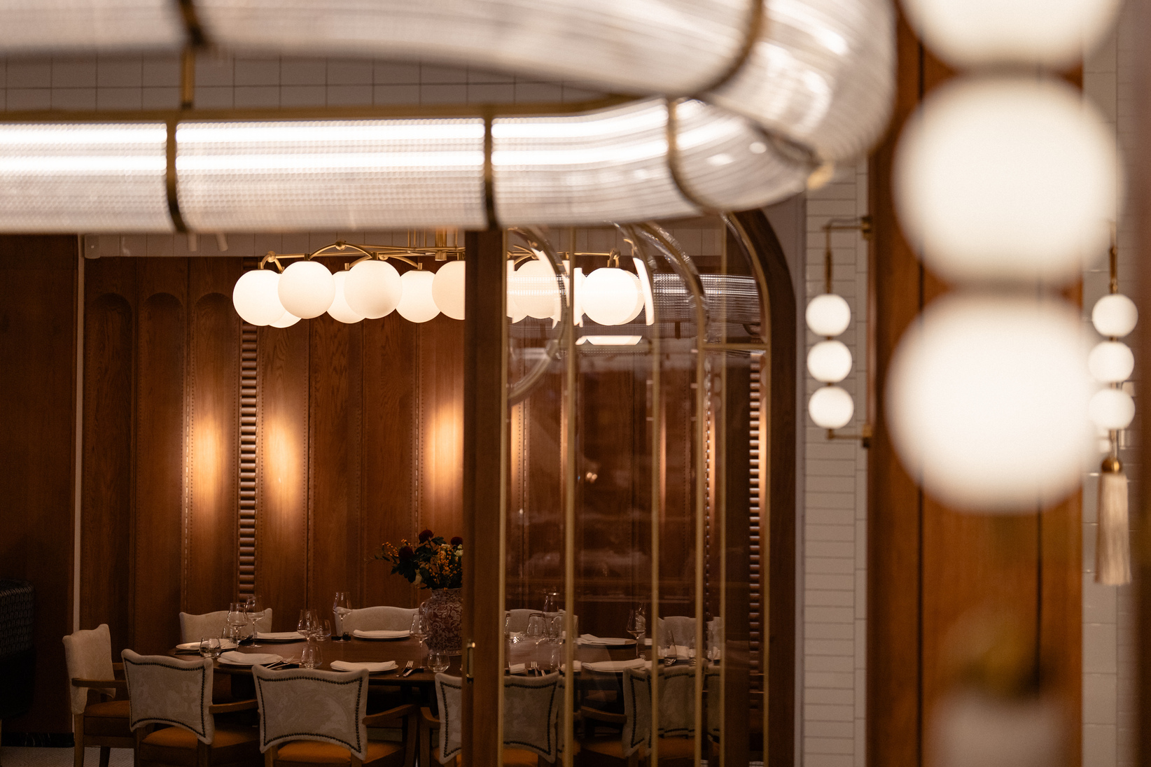 Проект Michèle в отеле «Англетер»: что попробовать, посмотреть и послушать в новом пространстве (фото 14)