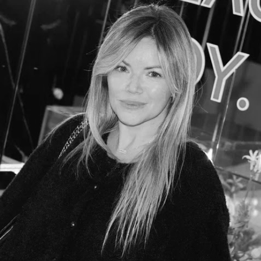 Редакция BURO. выбирает подарки. Новогодний вишлист уходящего года (фото 22)