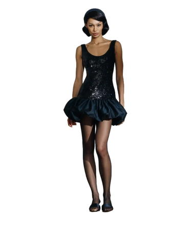 В чем встречать Новый год 2026? 26 самых модных платьев — и все от российских брендов. Выбор BURO. (фото 10)