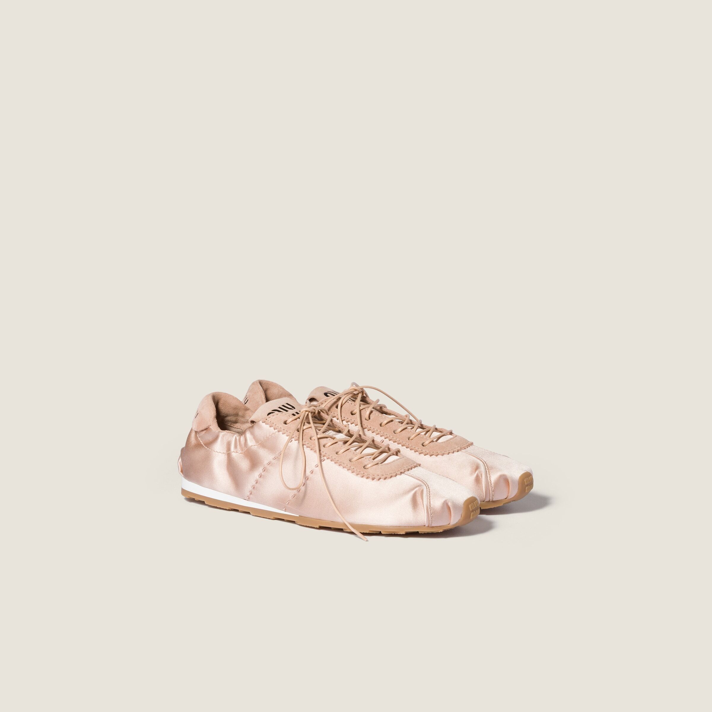 В десяточку. Вещи-блокбастеры 2025 года. Выбор BURO. (фото 7)