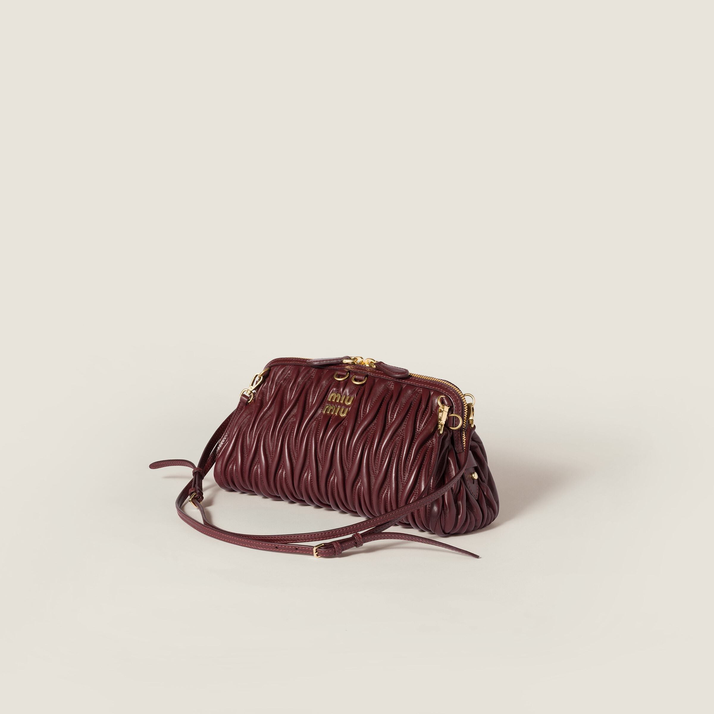 В десяточку. Вещи-блокбастеры 2025 года. Выбор BURO. (фото 8)