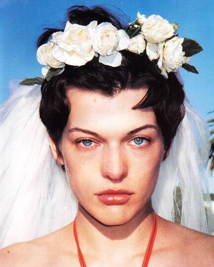 Милле Йовович — 50! 10 фотосессий с ее участием. Выбор BURO. (фото 24)