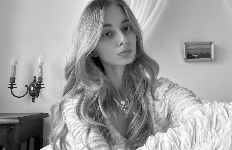 Пустые банки. Бьютиголики — о любимых средствах 2025-го (фото 21)