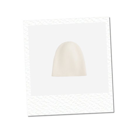 Северное сияние, горы и старинные улочки: куда поехать на Новый год и что надеть (фото 37)