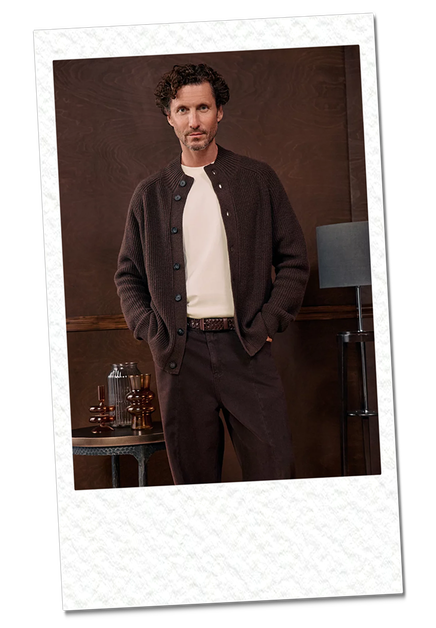 Северное сияние, горы и старинные улочки: куда поехать на Новый год и что надеть (фото 79)