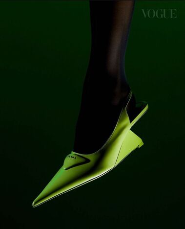 Не только красный. В каком цвете встречать Новый год — 2026? (фото 32)