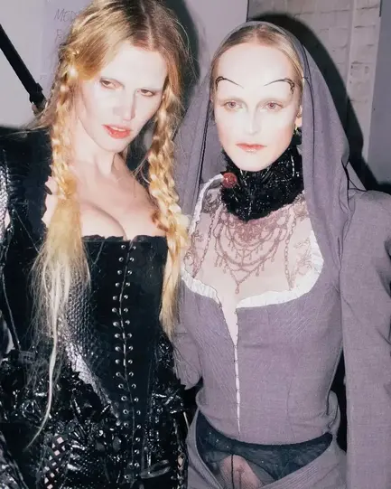 Final test: вспоминаем главные бьюти-события 2025 года в квизе (фото 11)