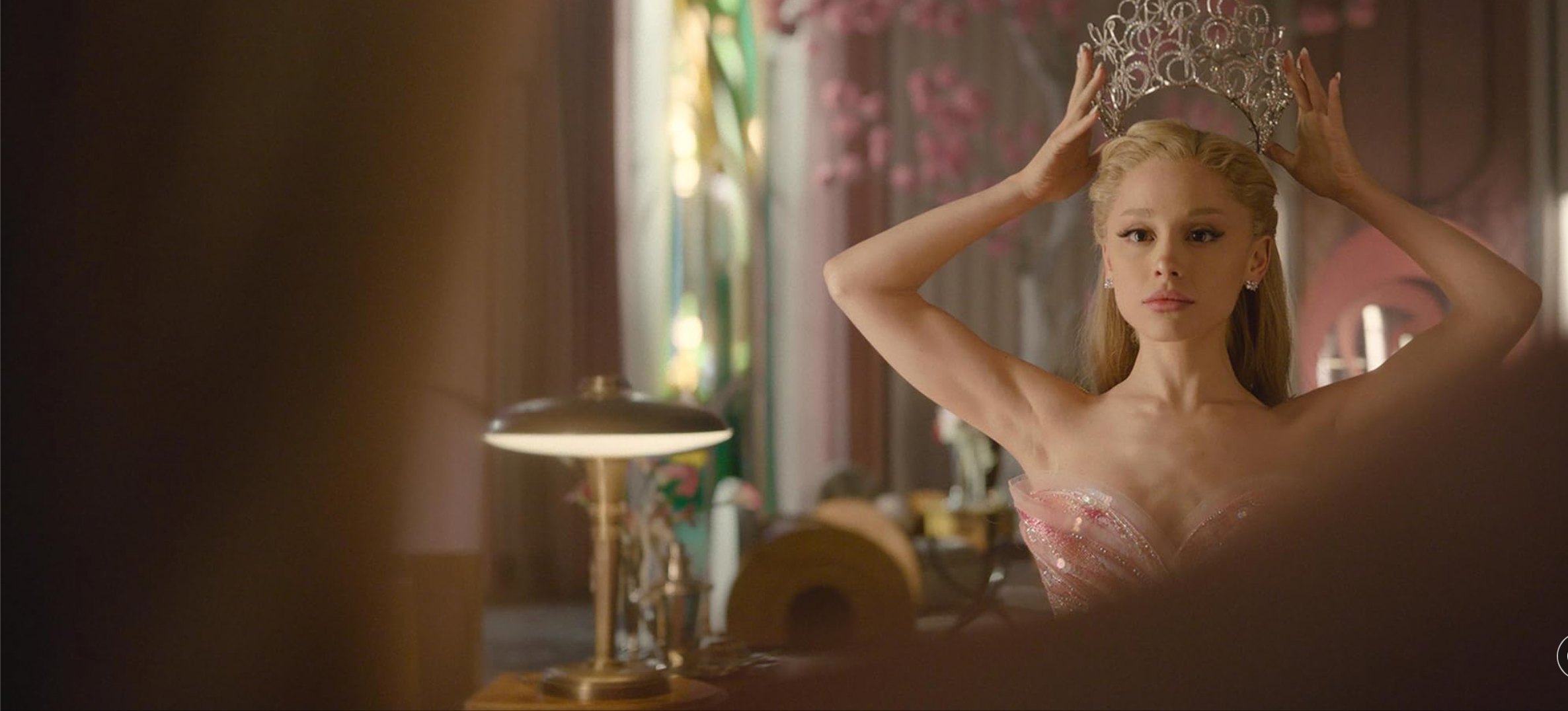 Guilty pleasures редакции BURO. Что (не) будем делать на новогодних каникулах (фото 9)