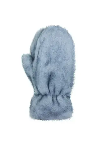 Поэты, cool blue и гламур: предсказания Pinterest на 2026 год (фото 14)