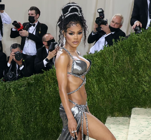 Rose In Harlem: феномен Тияны Тейлор — певицы, активистки и актрисы (фото 27)