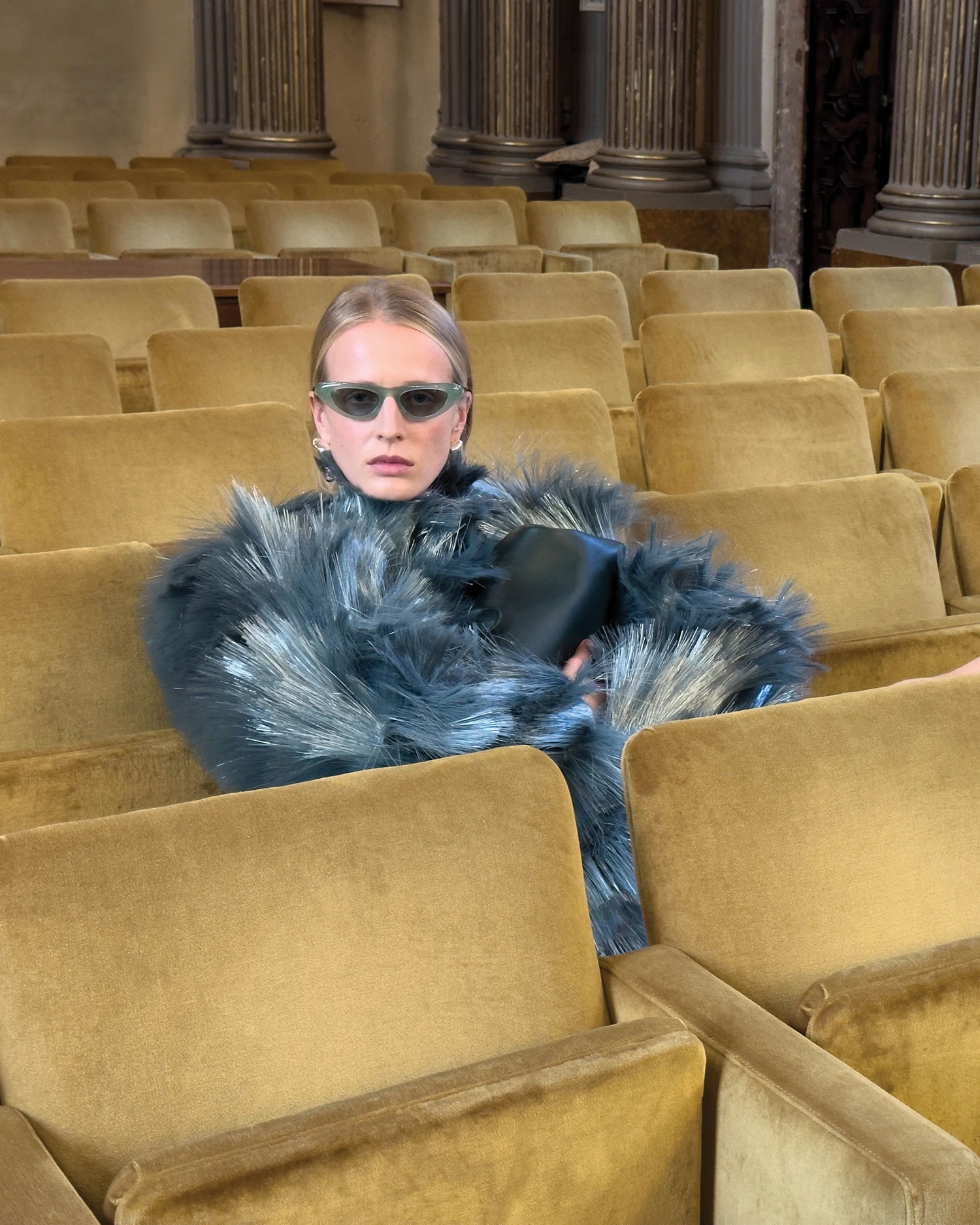 Объединяйтесь и наряжайтесь: пять советов на грядущий сезон из рекламных кампаний весна-лето 2026 (фото 5)