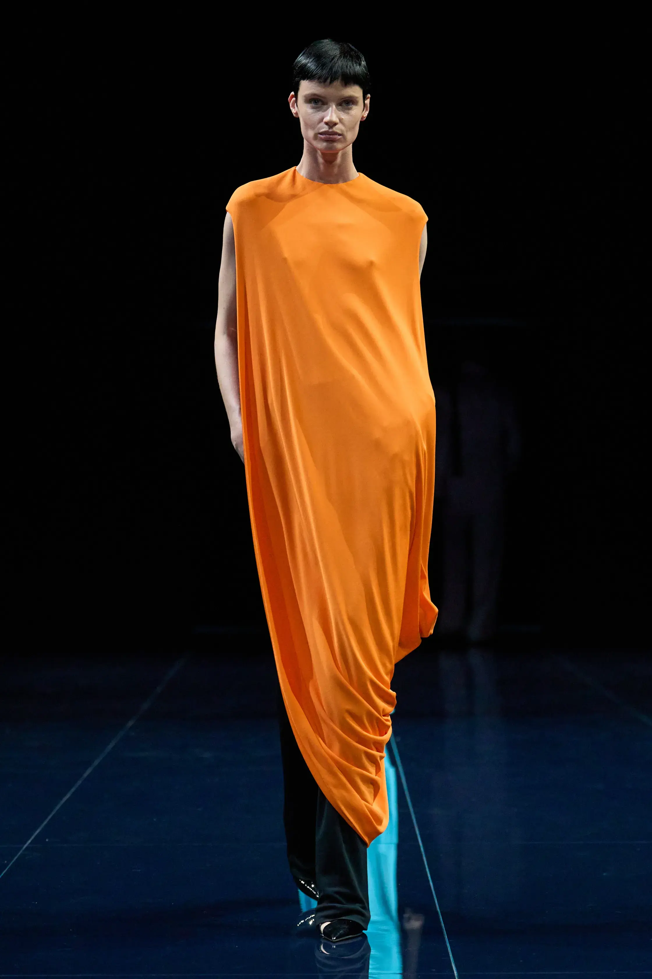 Cloud Dancer и «заводной апельсин». Главные цвета сезона весна-лето 2026 (фото 12)