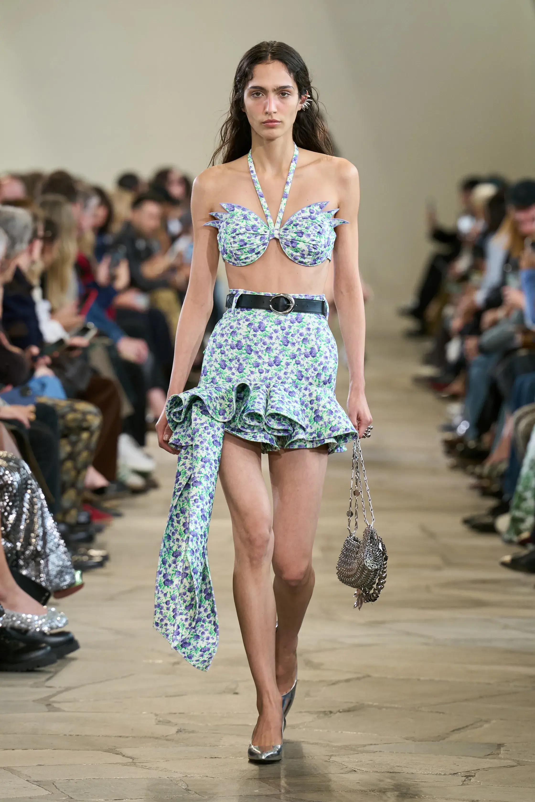 Горох, питон и полоска. Главные принты весна-лето 2026 (фото 12)