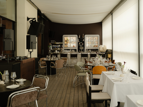 Ракушки вместо номерков и мороженое из водорослей: как устроен новый ресторан mür (фото 2)