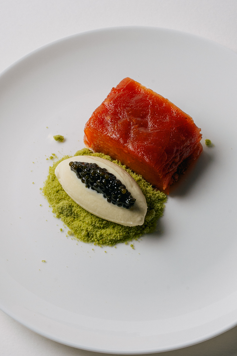 Ракушки вместо номерков и мороженое из водорослей: как устроен новый ресторан mür (фото 11)